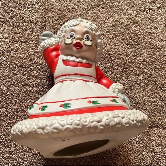 VTG | MRS CLAUS CHRISTMAS MOLD - Picture 2 of 5